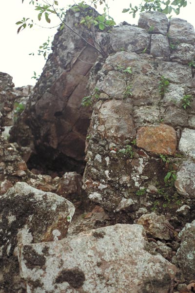 Chacmultun palace