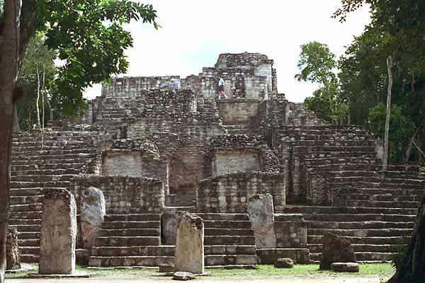 Structure IV-B at Calakmul, central temple of the E-Group