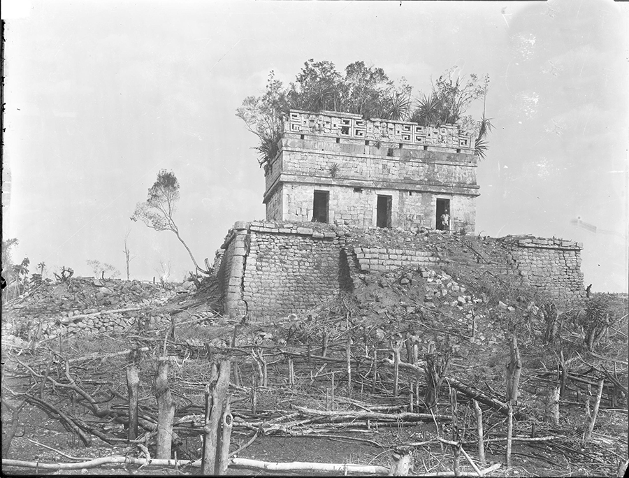 Alfred Maudslay 1889 photo of the Casa Colorado