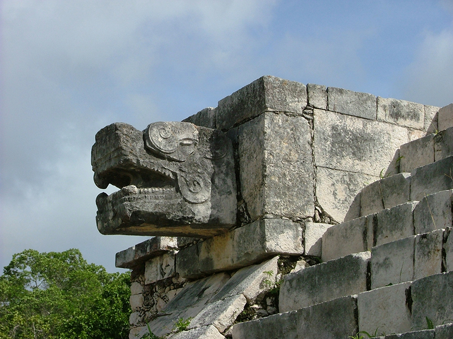 Modern closeup photo of a serpent head crowning the balustrad on the Venus Platform