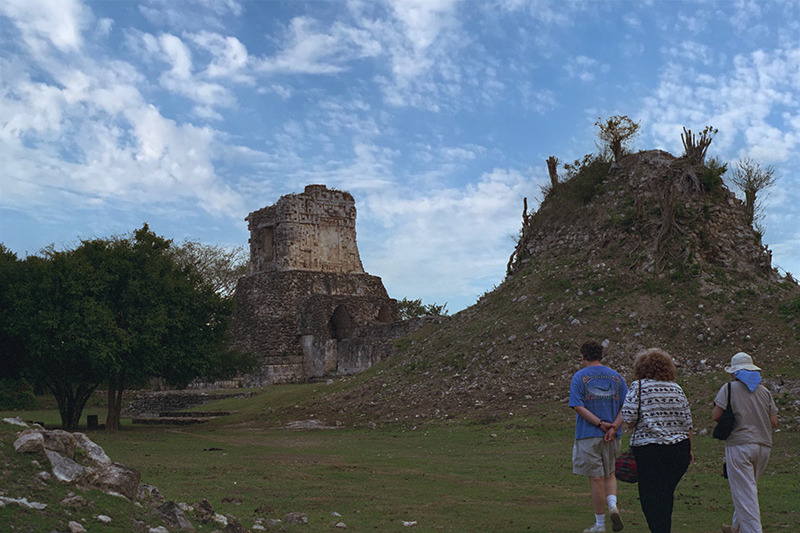 Dzibilnocac ruins: View of Eastern Pyramid 1A and the Central Temple 1B