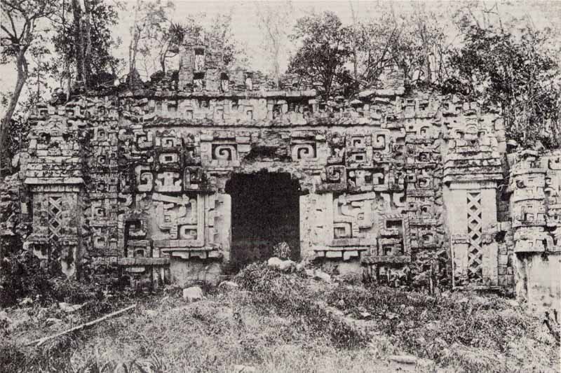 Teobert Maler's 1895 photograph of Hochob Structure II in a ruined state