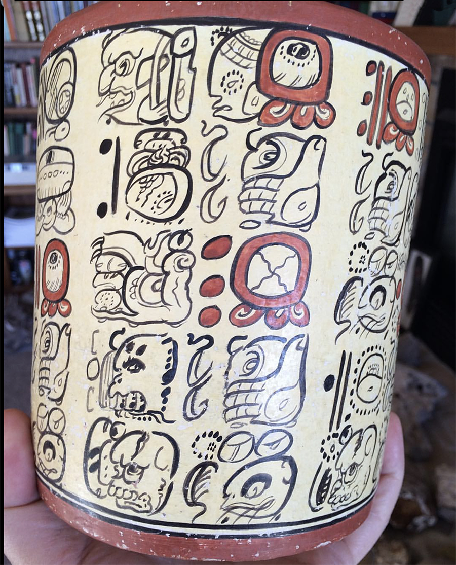 The Codex-style painted ceramic 16 rulers vase