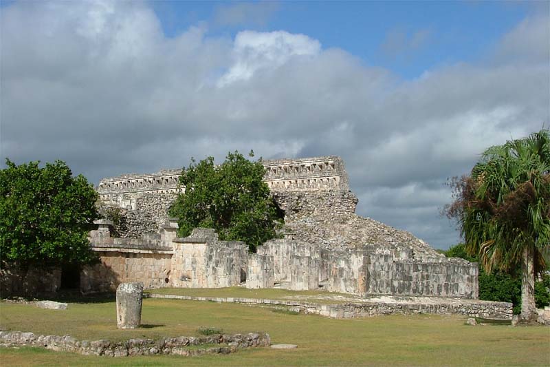 Courtyard platforms with the Codz Poop in the background