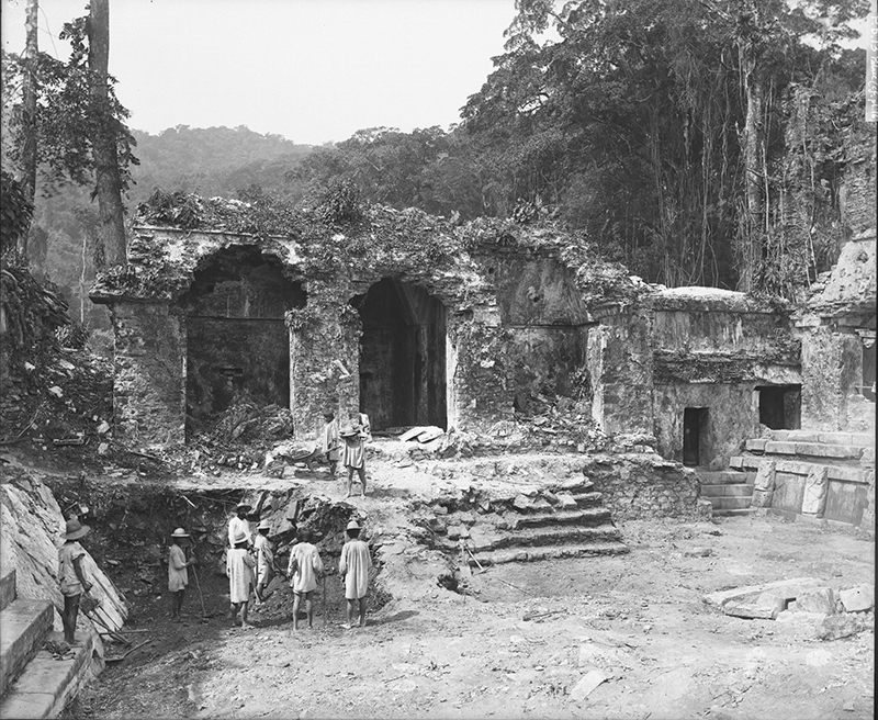 Maudslay’s 1890-91 photo of House B Palenque