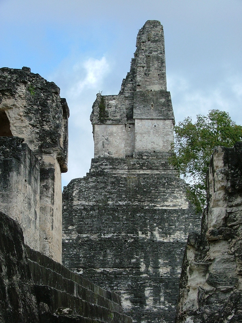 Tikal: Temple II