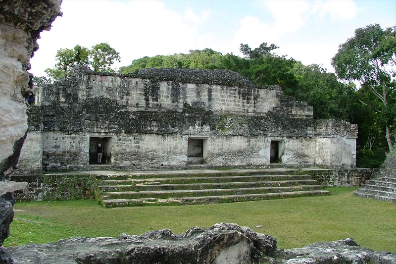 Tikal: Maler's Palace exterior