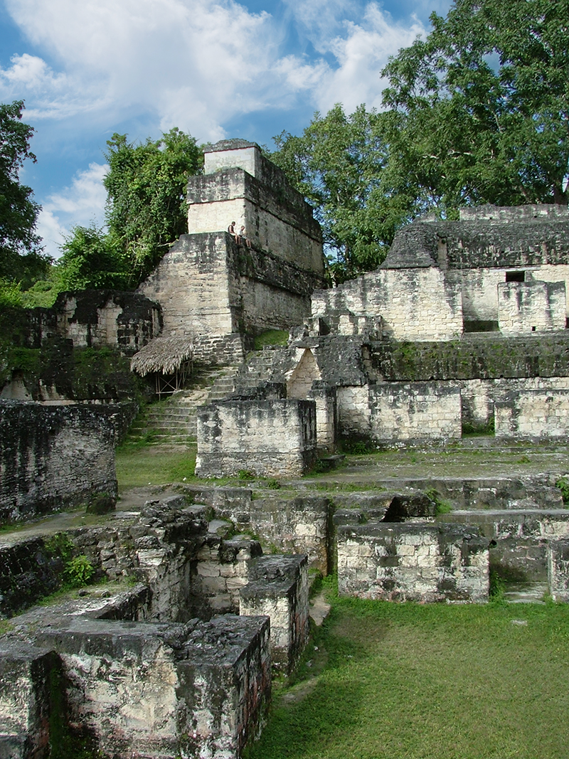 Tikal: Central Acropolis Court 4