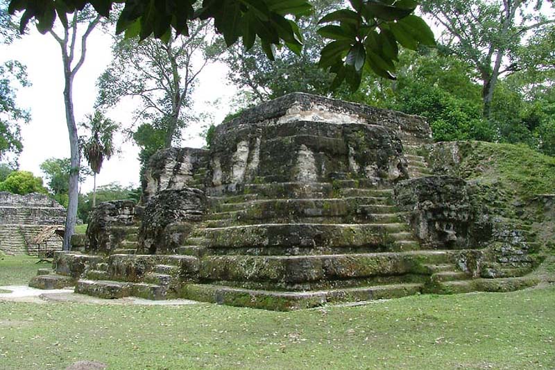 E-VII-sub observation platform and central sighting temple