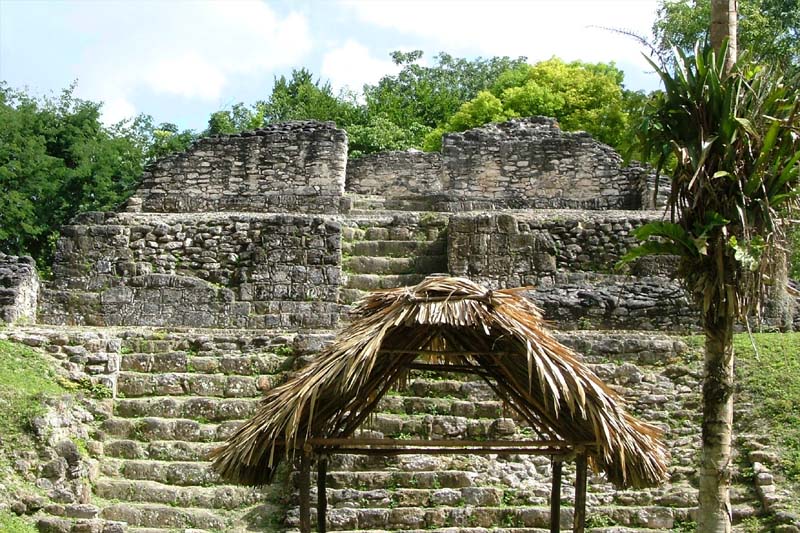 A close view ot Temple E-II
