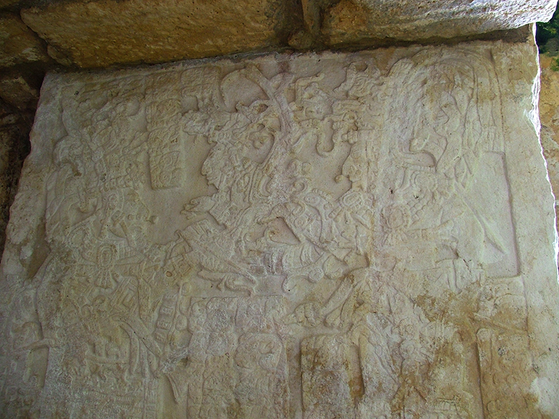 Lintel 13 above the central doorway of Structure 20